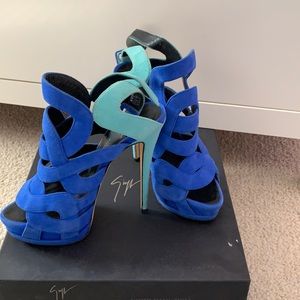 Giuseppe zanotti blue suede heels